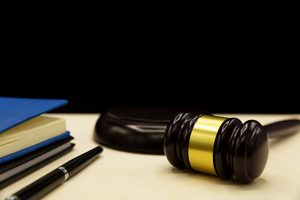 Tr&aacute;mite de antecedentes penales cubanos